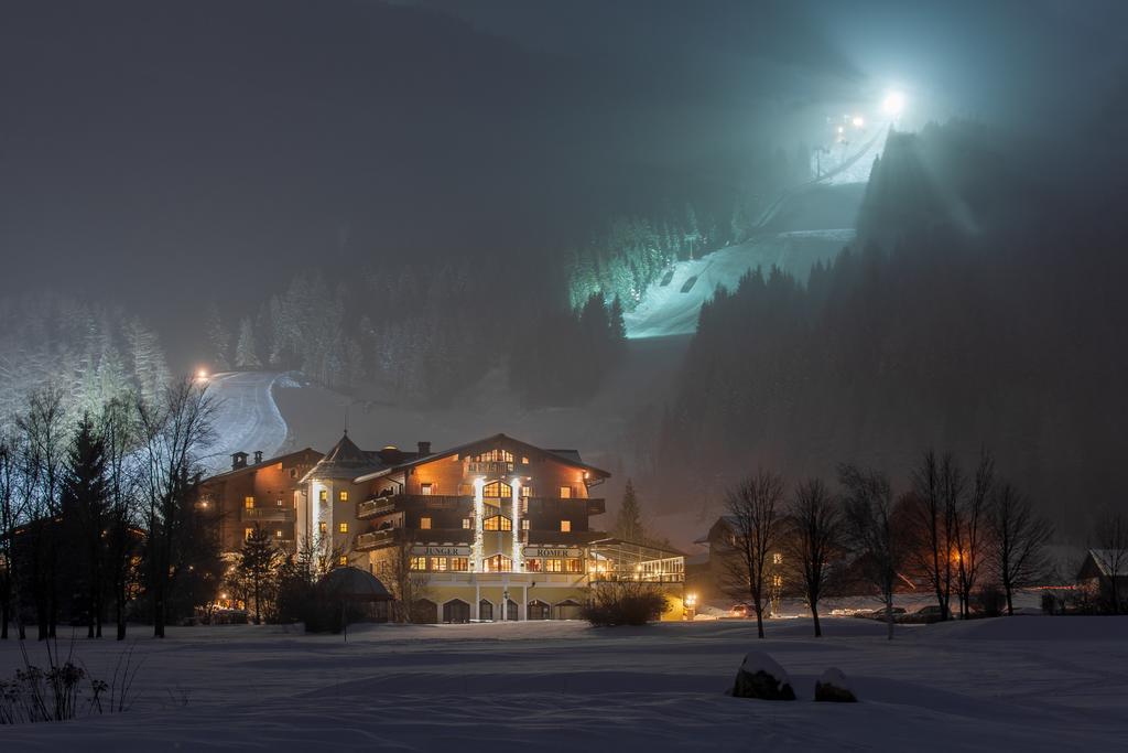 Hotel Zum Jungen Romer Radstadt Exterior photo